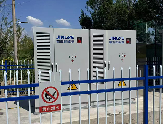 Double autonomisation&nbsp;: att&eacute;nuation des pics et remplissage des vall&eacute;es + alimentation de secours d'