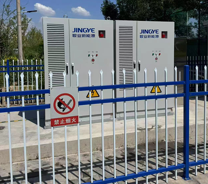 Double autonomisation&nbsp;: att&eacute;nuation des pics et remplissage des vall&eacute;es + alimentation de secours d'